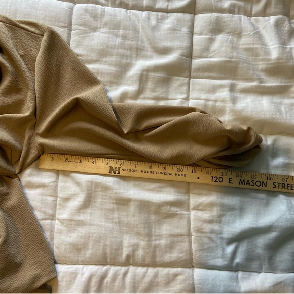 🌸 Tan unlined blazer.  XL.  Excellent used condition. - Picture 5 of 8